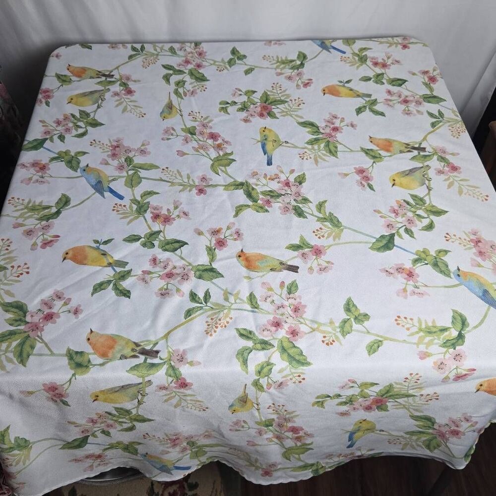 Spring Summer Tablecloth with Birds
